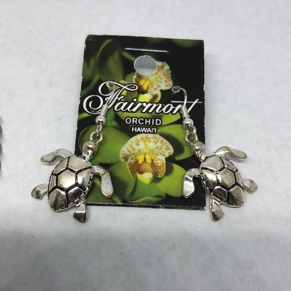 CURATED bundle turquoise turtle pendant necklace and earrings boho - Picture 3 of 5